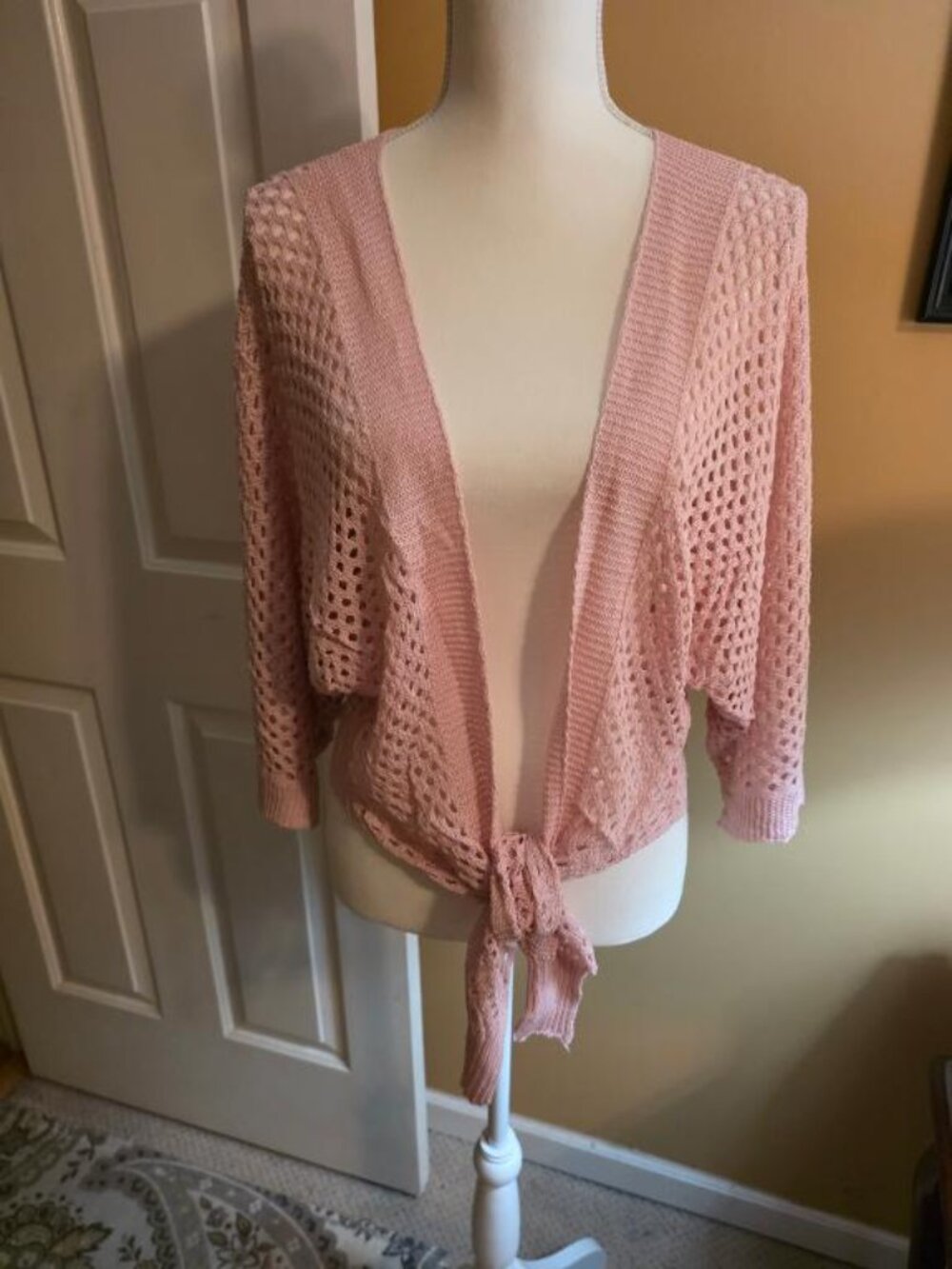 Mauve Knit Long-sleved  Shrug